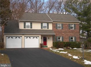 1129 Cockburn Dr, West Chester, PA 19382