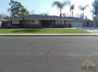 6201 Lupine Ave, Bakersfield, CA