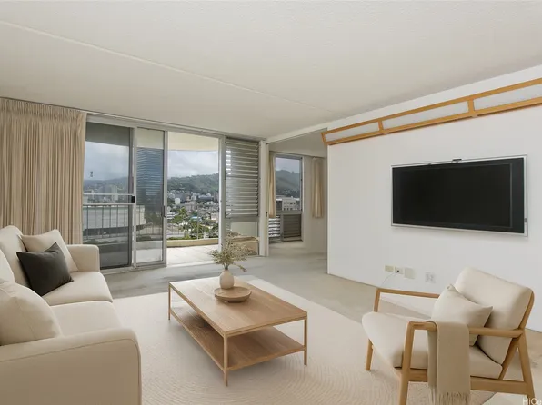 1717 Ala Wai Blvd APT 1104, Honolulu, HI 96815