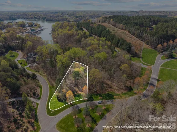 2001 Beauhaven Ln, Belmont, NC 28012