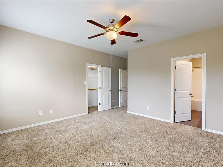 2706 Horse Haven Ln — Photo 19