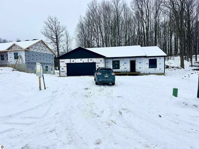 1044 Birmley Estates Dr, Traverse City, MI, 49696