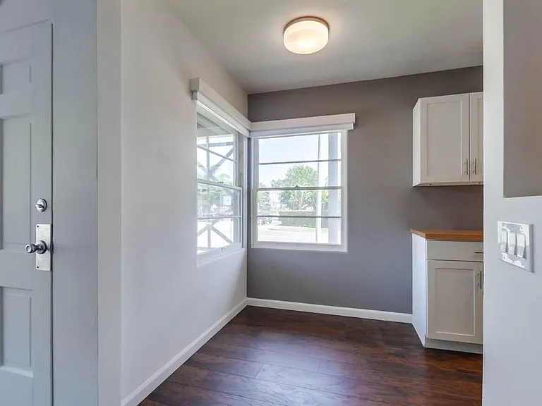1875 Oliver Ave #B — Photo 11