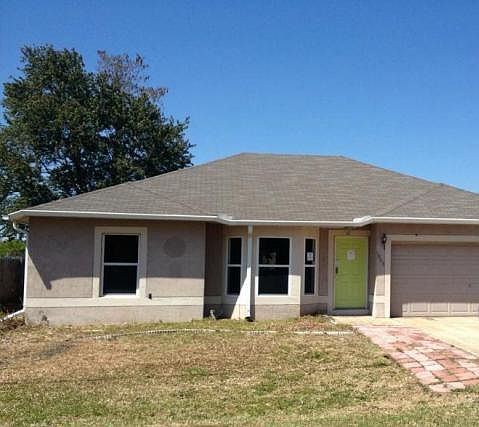 1st image of 1005 Dartmoor Pl