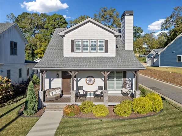 101 Tatum Cir, Ball Ground, GA 30107