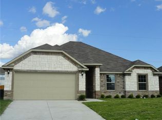 516 Autumn Trl, Royse City, TX 75189