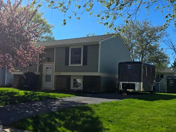 5696 Pebble Dr, Frederick, MD 21703