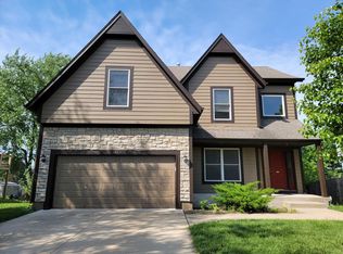 1865 W Ferrel Dr, Olathe, KS 66061