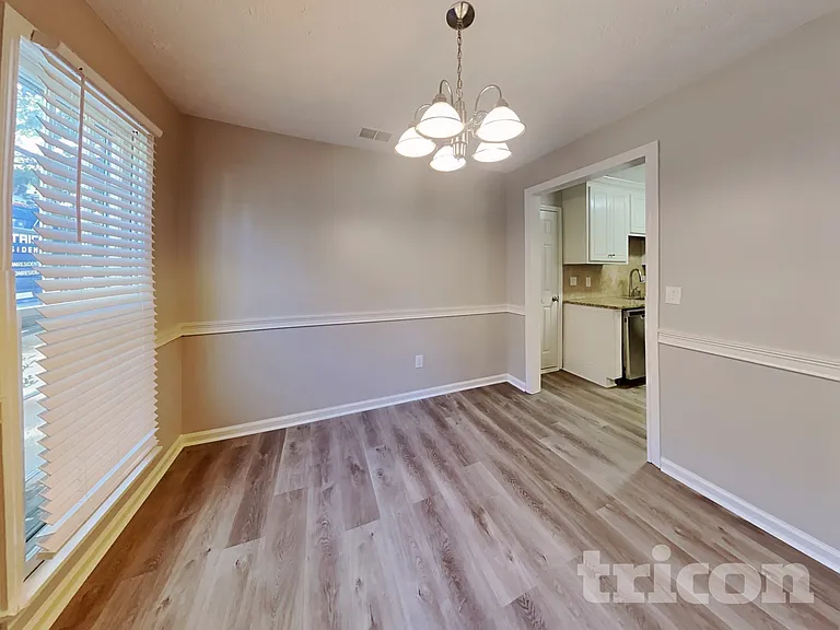 1182 Plunkett Way — Photo 5