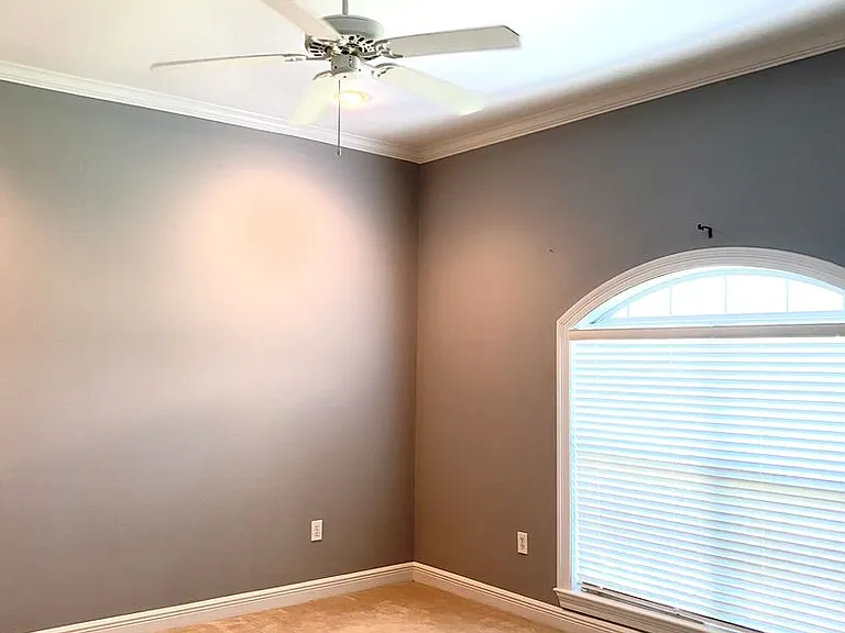 18 Charleston Cir — Photo 5