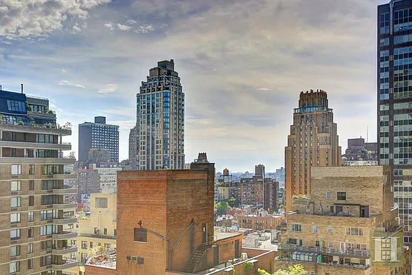 Sold by Halstead Real Estate | media 16