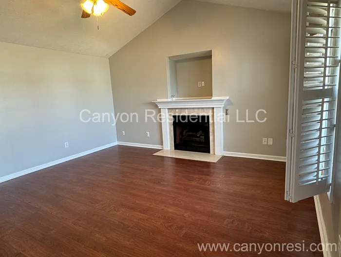 1441 Aultroy Dr — Photo 5