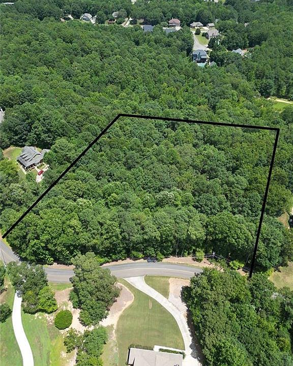 1st image of 15 Sweetwater Creek Dr