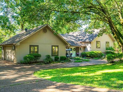 202 Whispering Hills St, Hot Springs, AR, 71901