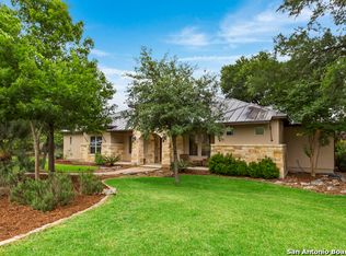 30856 Man O War Dr, Boerne, TX 78015
