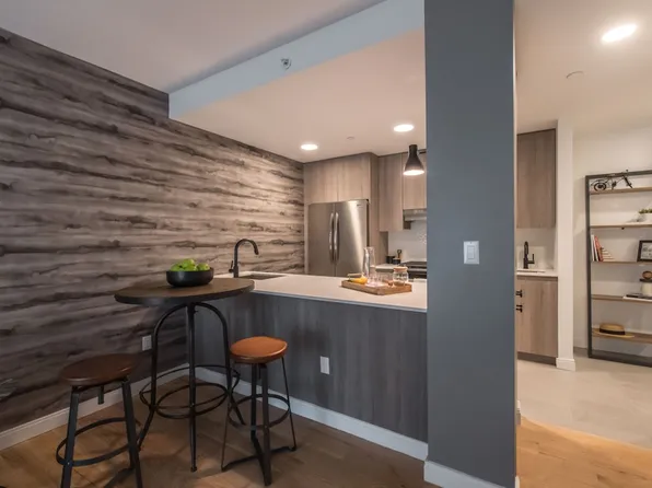 1277 East 14th Street VITA-803C image 2 of 14