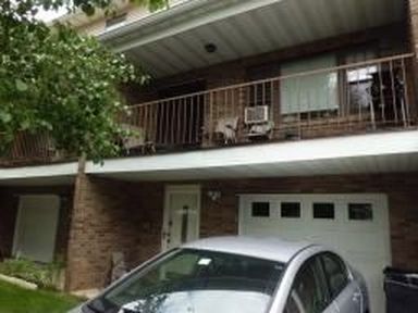 61 Henry St, Elmwood Park, NJ, 07407