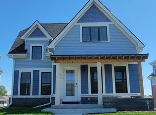 801 Penrose Dr, Lincoln, NE 68521