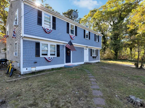 7 Niblick Street, East Dennis, MA 02641