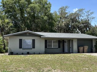 275 Belle Ayre Dr, Mount Dora, FL 32757