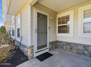26 Forrest Court, Tinton Falls, NJ 07753