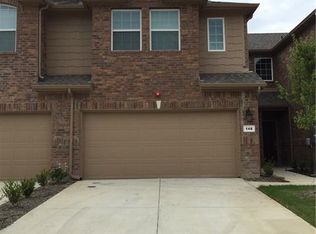 146 Barrington Ln, Lewisville, TX 75067
