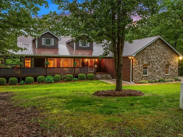 608 Pine Pass Cir, Mineral Bluff, GA 30559