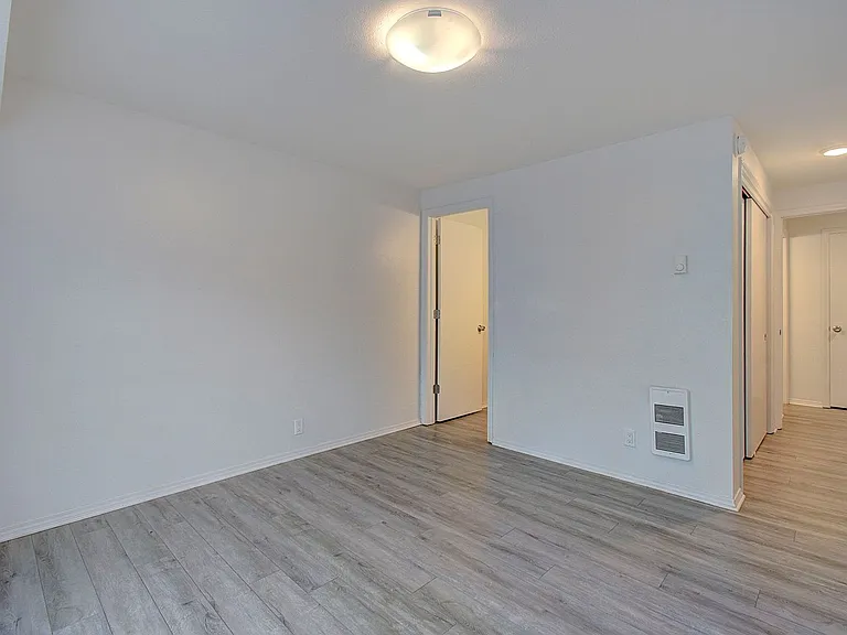 607 SE 121st Ave #39 — Photo 19