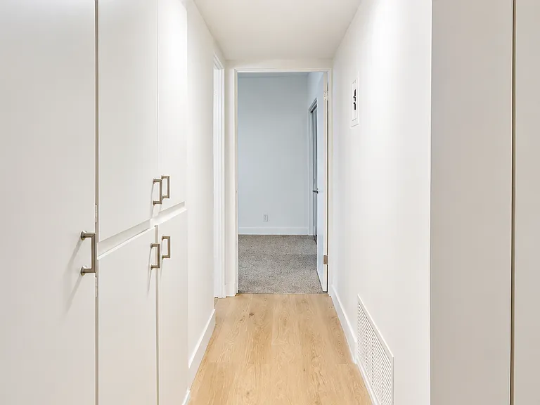 12324 Montana Ave #9 — Photo 8