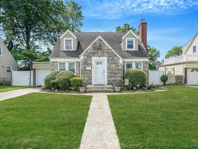 662 Rose Boulevard, Baldwin, NY, 11510