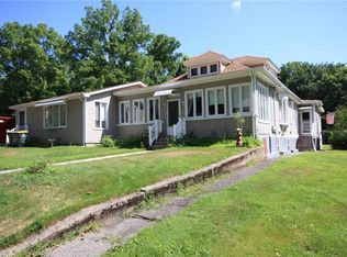 215 Joslin Rd, Burrillville, RI 02830