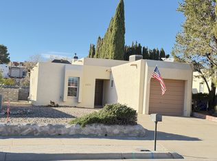 3271 Hillrise Dr, Las Cruces, NM 88011