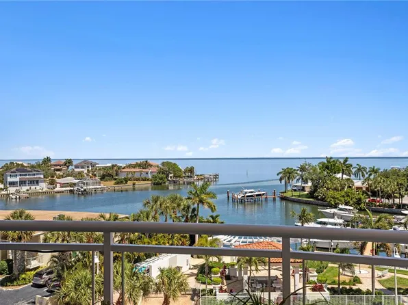 1325 Snell Isle Blvd NE, Saint Petersburg, FL