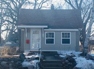 2832 36th Ave S, Minneapolis, MN 55406
