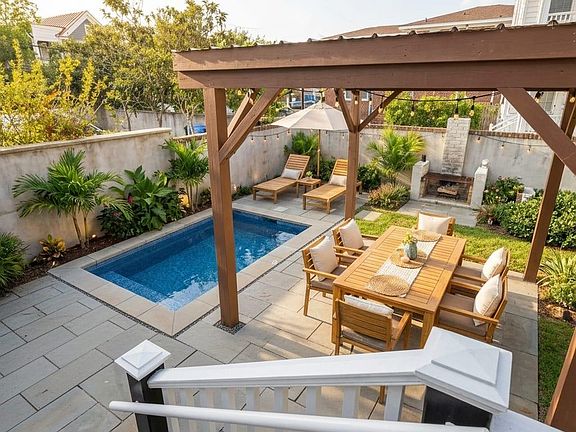 2nd image of 140 Spring St