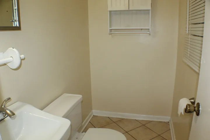409 Willow Ave — Photo 11