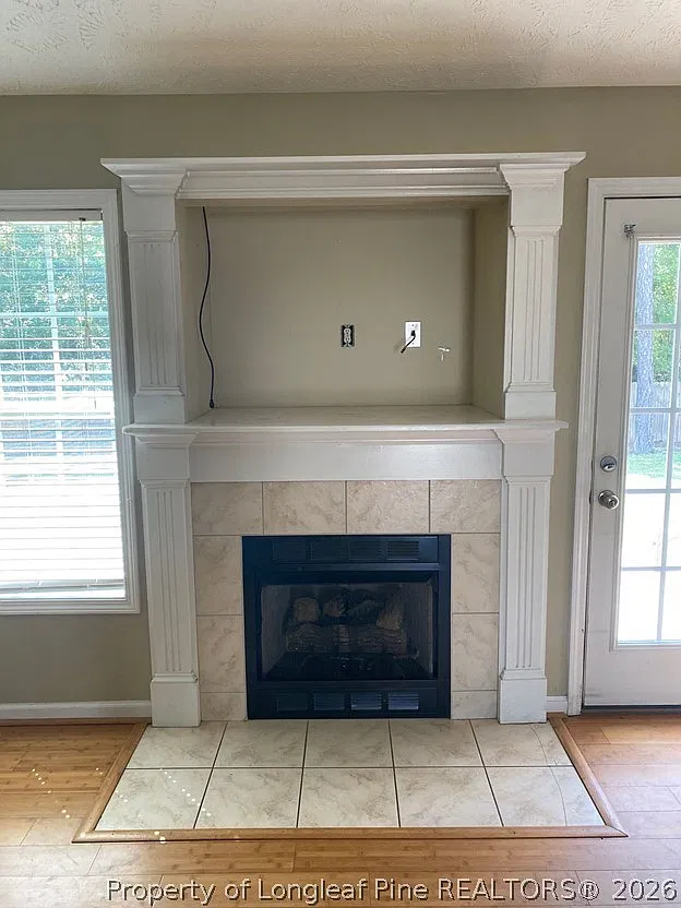 3 bed, 2.0 bath, 1525 sqft, $1,750 — Photo 2