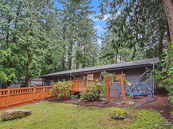 2nd image of 27739 NE Ames Lake Rd