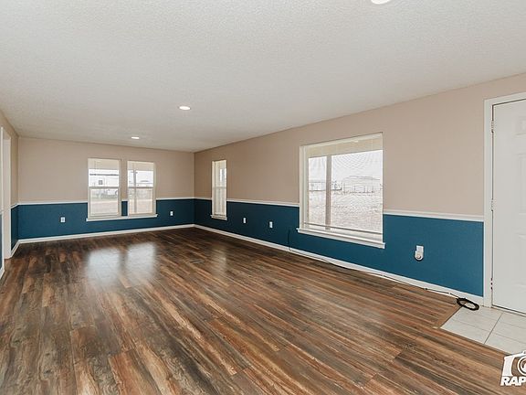 3rd image of 4018 N County Road 1130