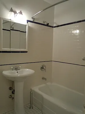 Rented by Madison Realty Sales & Rentals, Inc. | media 11