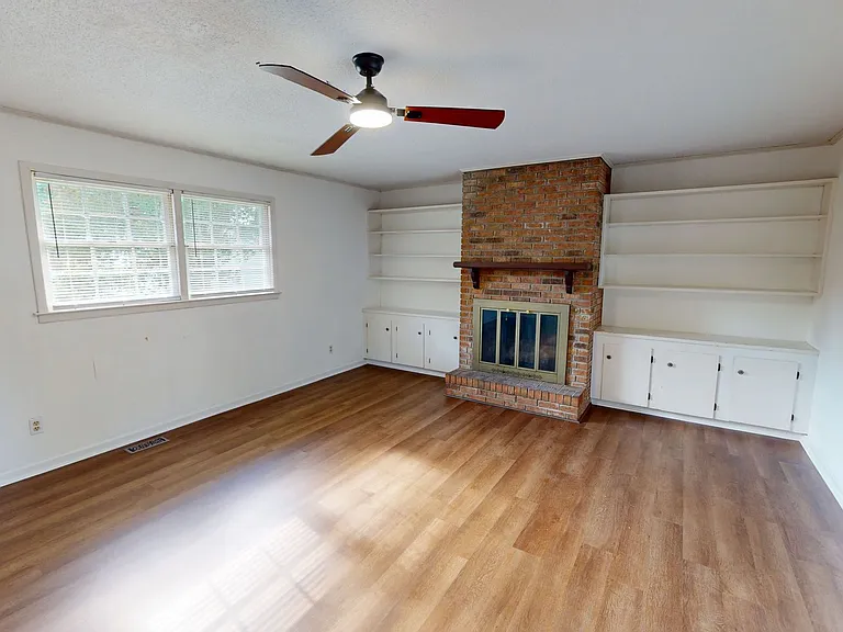 2808 Player Ave — Photo 10