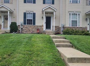361 Bruaw Dr, York, PA 17406