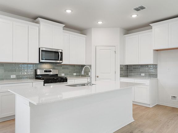 6th image of this home