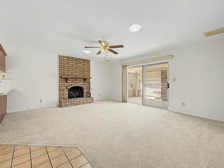 14612 N 49th Way — Photo 8