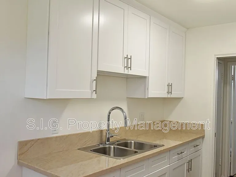 5637 Strohm Ave #1 — Photo 4