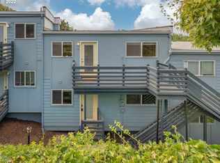 1300 NE 68th Ave APT 12, Portland, OR 97213