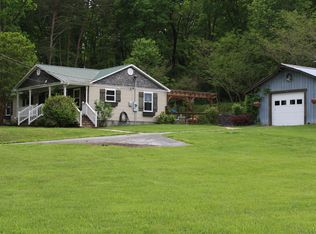 1233 Hotwater Rd, Soddy Daisy, TN 37379