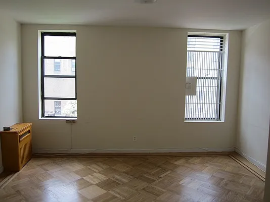 Rented by Stonecrest Realty | media 21