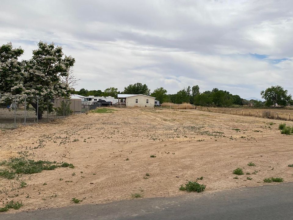 2nd image of Sichler Rd