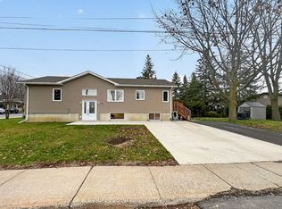 756 Laval St, Casselman, ON K0A 1M0